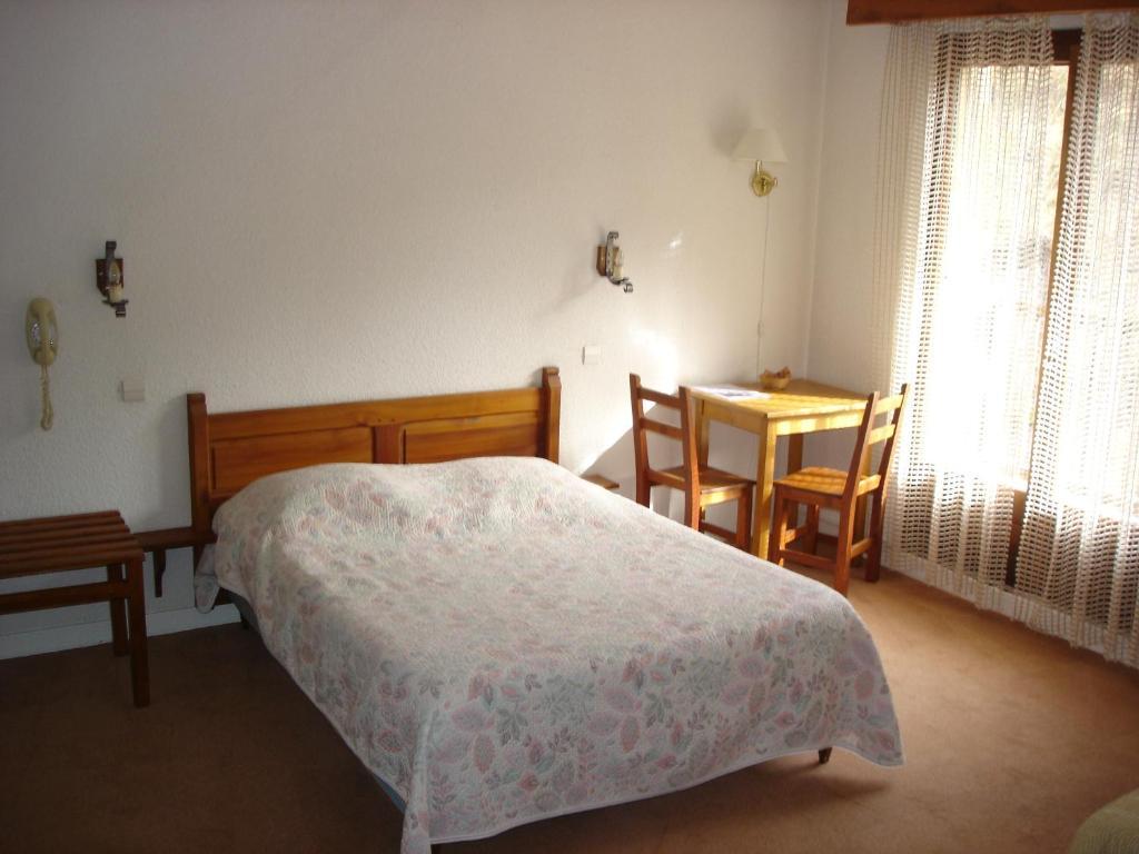 Hotel Le Parpaillon Crévoux Pokoj fotografie